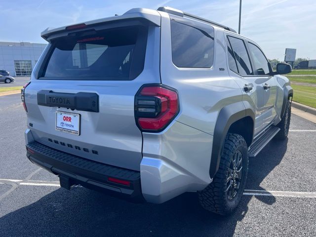 2025 Toyota 4Runner SR5 - Photo 6
