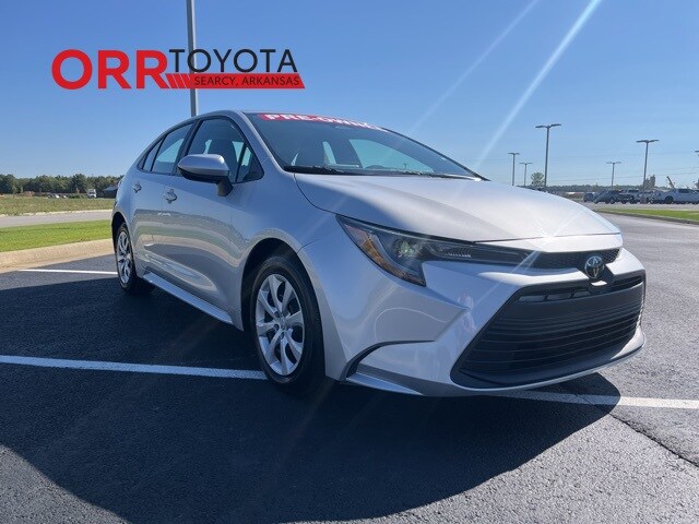 2023 Toyota Corolla LE photo 3