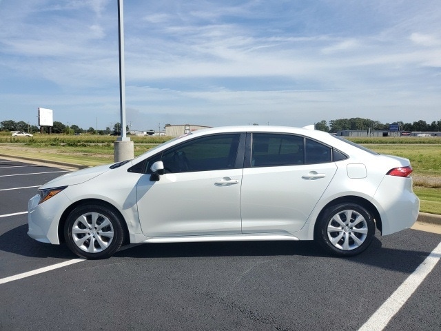 Used 2023 Toyota Corolla LE with VIN 5YFB4MDE0PP060676 for sale in Searcy, AR