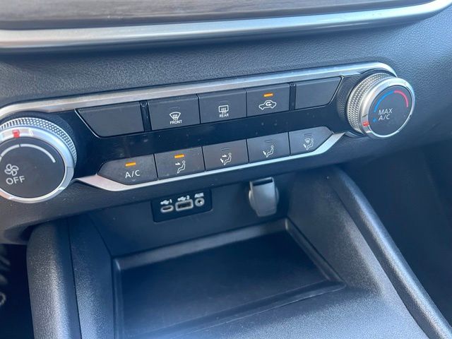2025 Nissan Altima SV - Photo 23