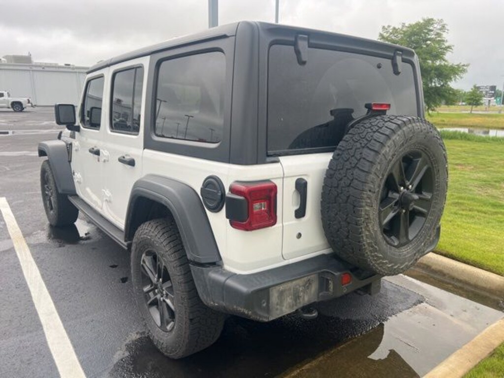 Used 2019 Jeep Wrangler Unlimited Sport Altitude SUV