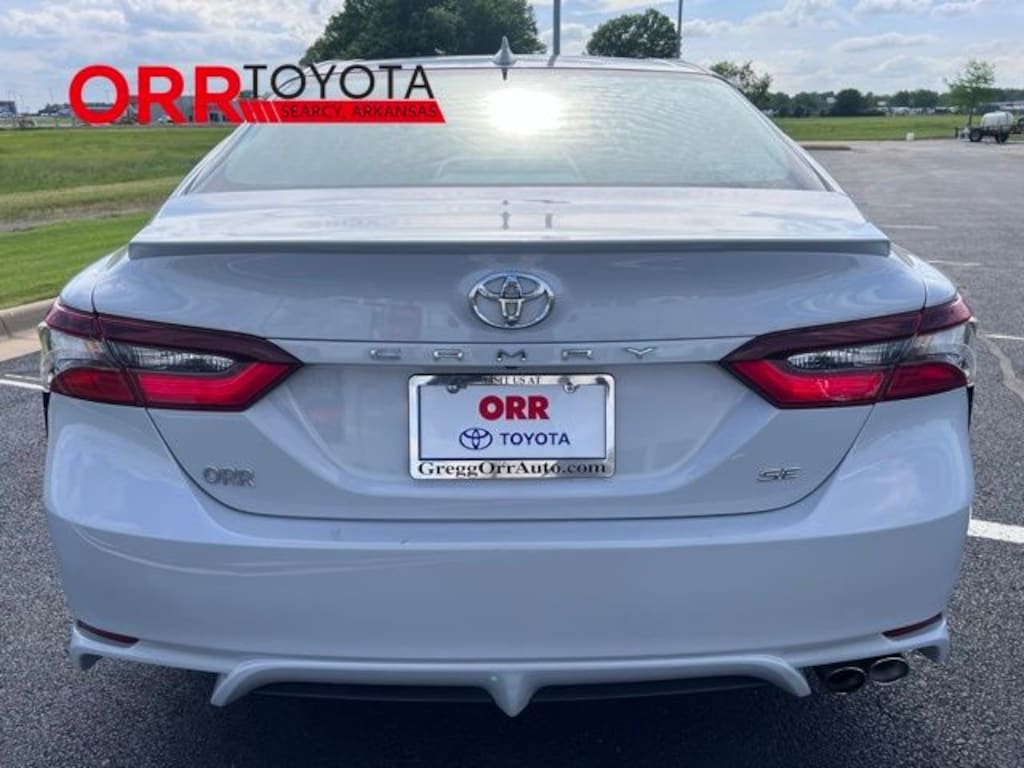 Used 2024 Toyota Camry SE Sedan