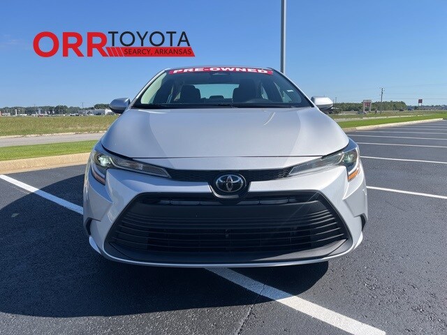 2023 Toyota Corolla LE photo 2