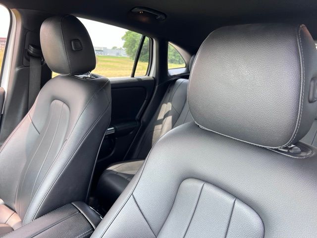 2021 Mercedes-Benz GLA GLA250 - Photo 16