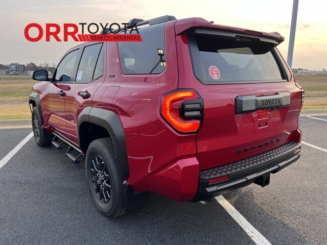 2025 Toyota 4Runner SR5 photo 3