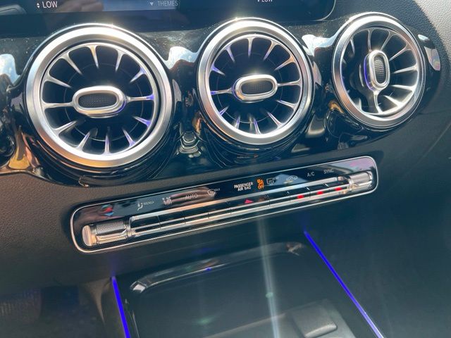 2021 Mercedes-Benz GLA GLA250 - Photo 22