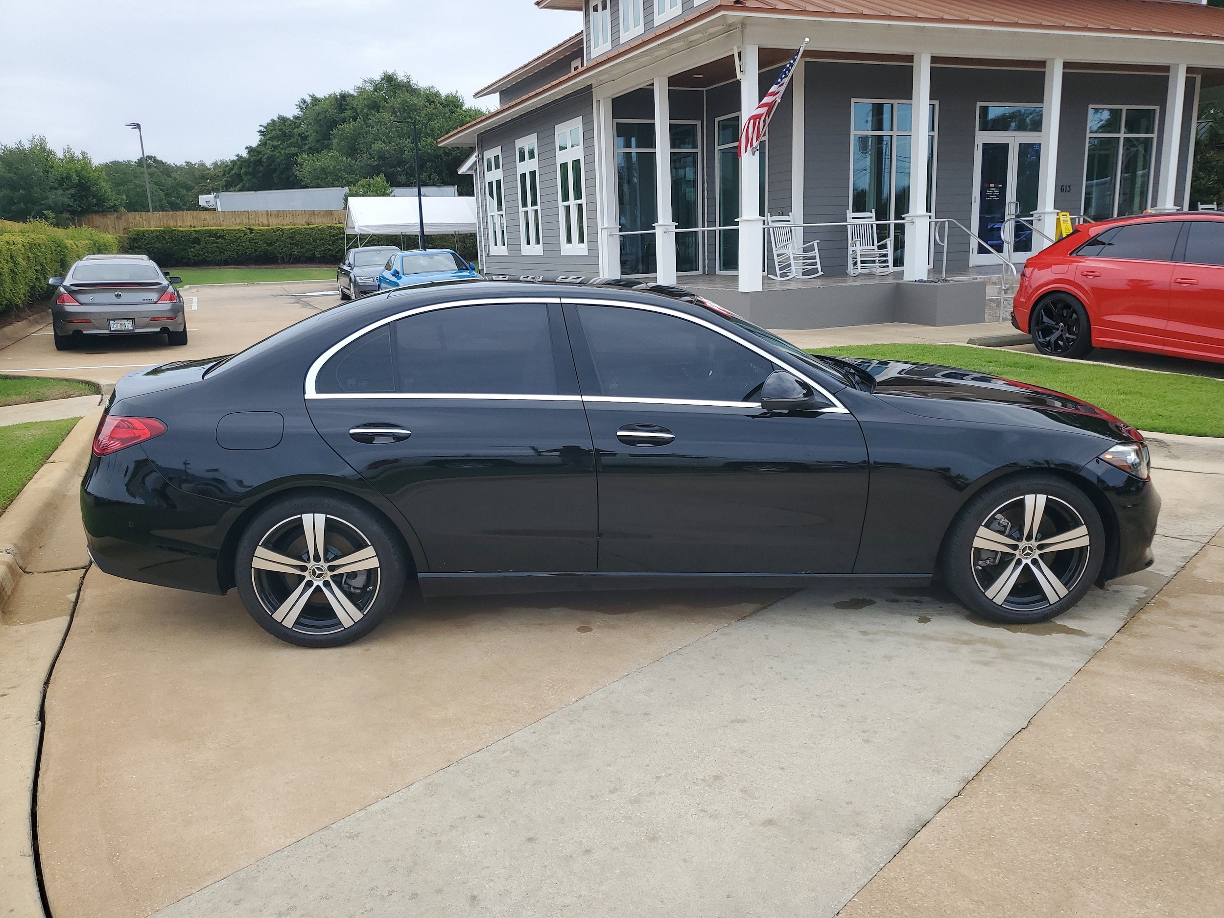 2025 Mercedes-Benz C-Class Sedan C 300 - Photo 10