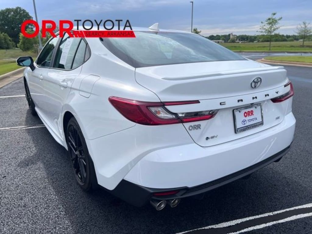 Used 2025 Toyota Camry SE Sedan