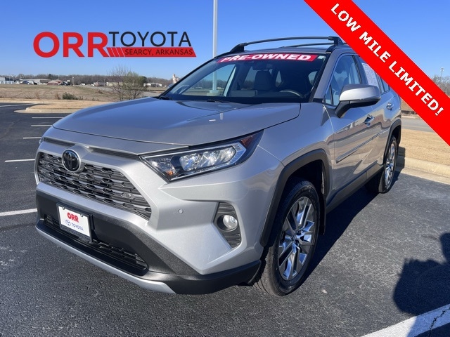 2021 Toyota RAV4 Limited's photo