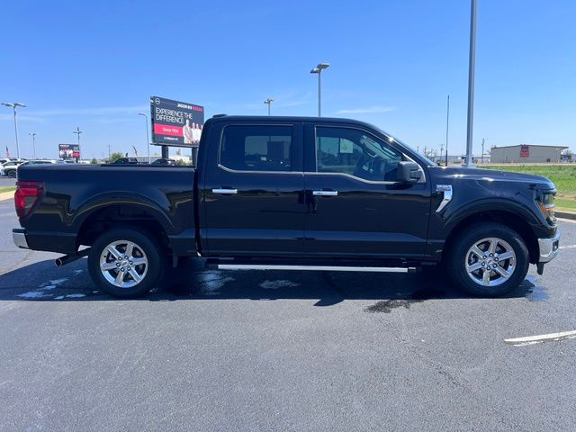 2025 Ford F-150 XLT - Photo 11