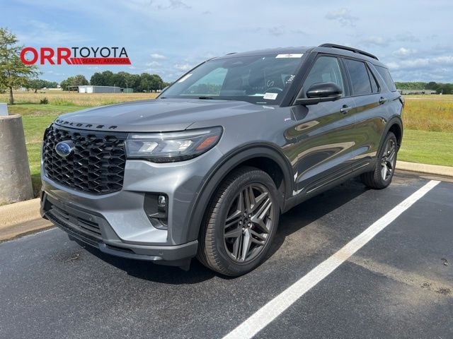 2025 Ford Explorer ST-LINE 4WD (PL535)'s photo