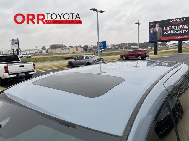 2023 Honda Odyssey Sport photo 2