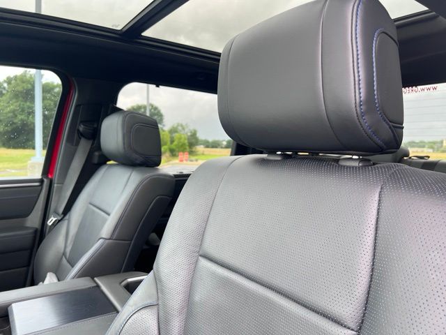 2025 Toyota Tundra Platinum - Photo 21