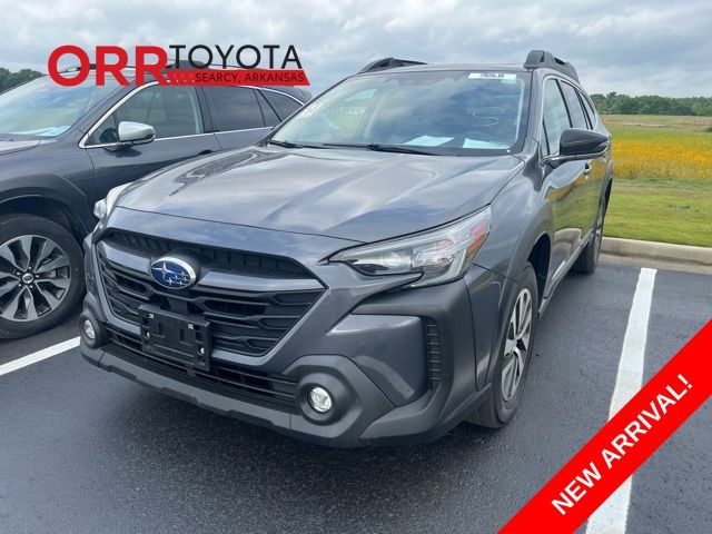 2023 Subaru Outback Premium's photo