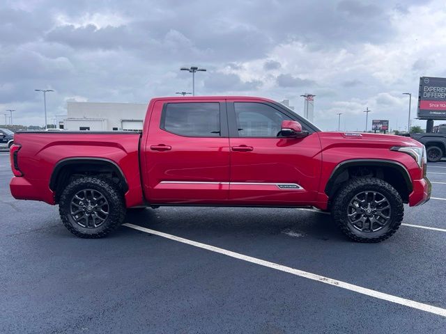 2025 Toyota Tundra Platinum - Photo 13