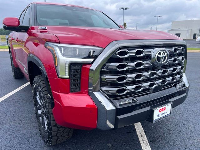 2025 Toyota Tundra Platinum - Photo 15