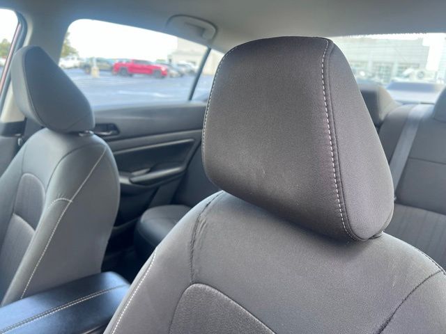 2025 Nissan Altima SV - Photo 17