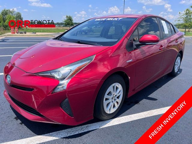 2017 Toyota Prius Two's photo