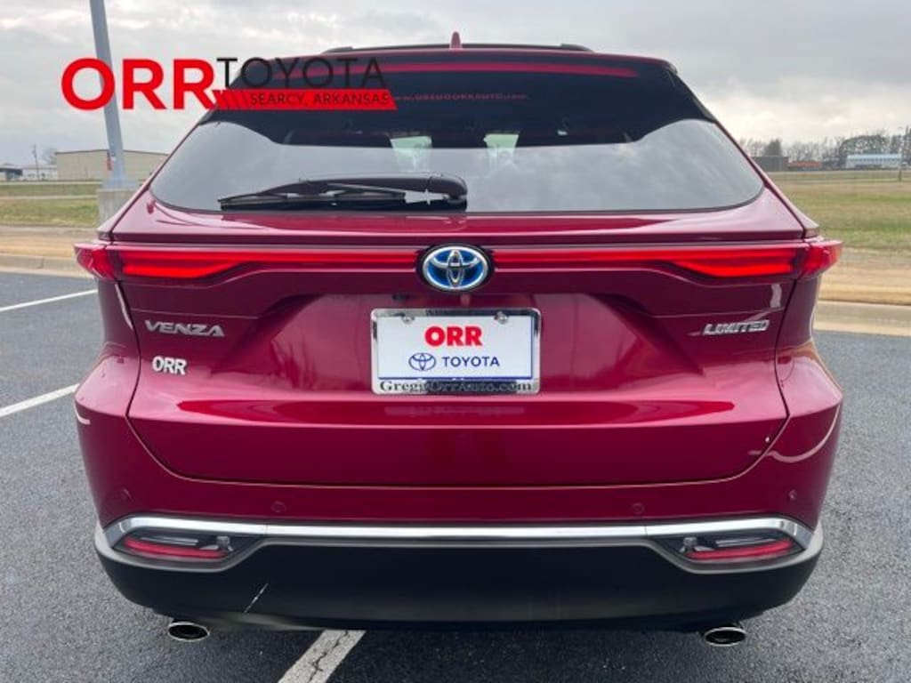 Used 2023 Toyota Venza Limited SUV