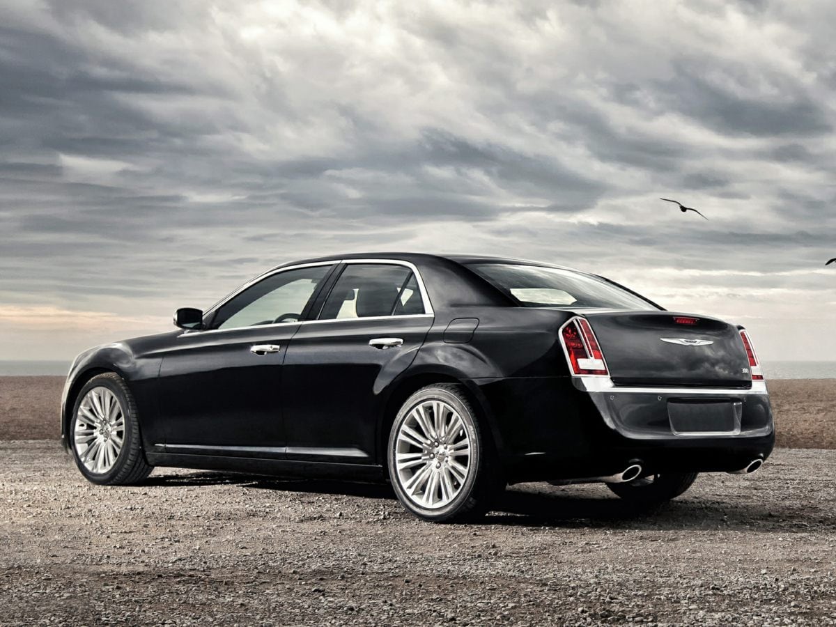 2011 Chrysler 300 C's photo