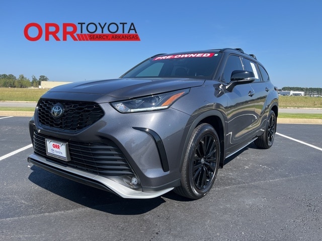 2024 Toyota Highlander XSE's photo