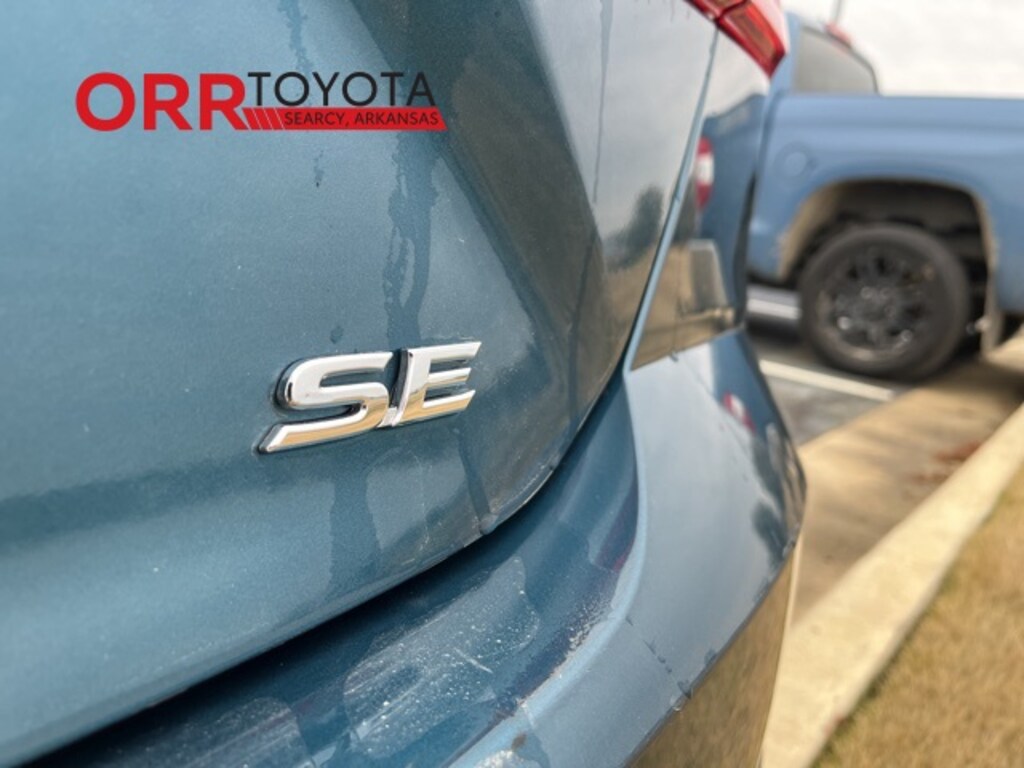 Used 2025 Toyota Camry SE Sedan