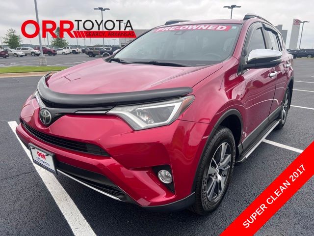2017 Toyota RAV4 XLE's photo