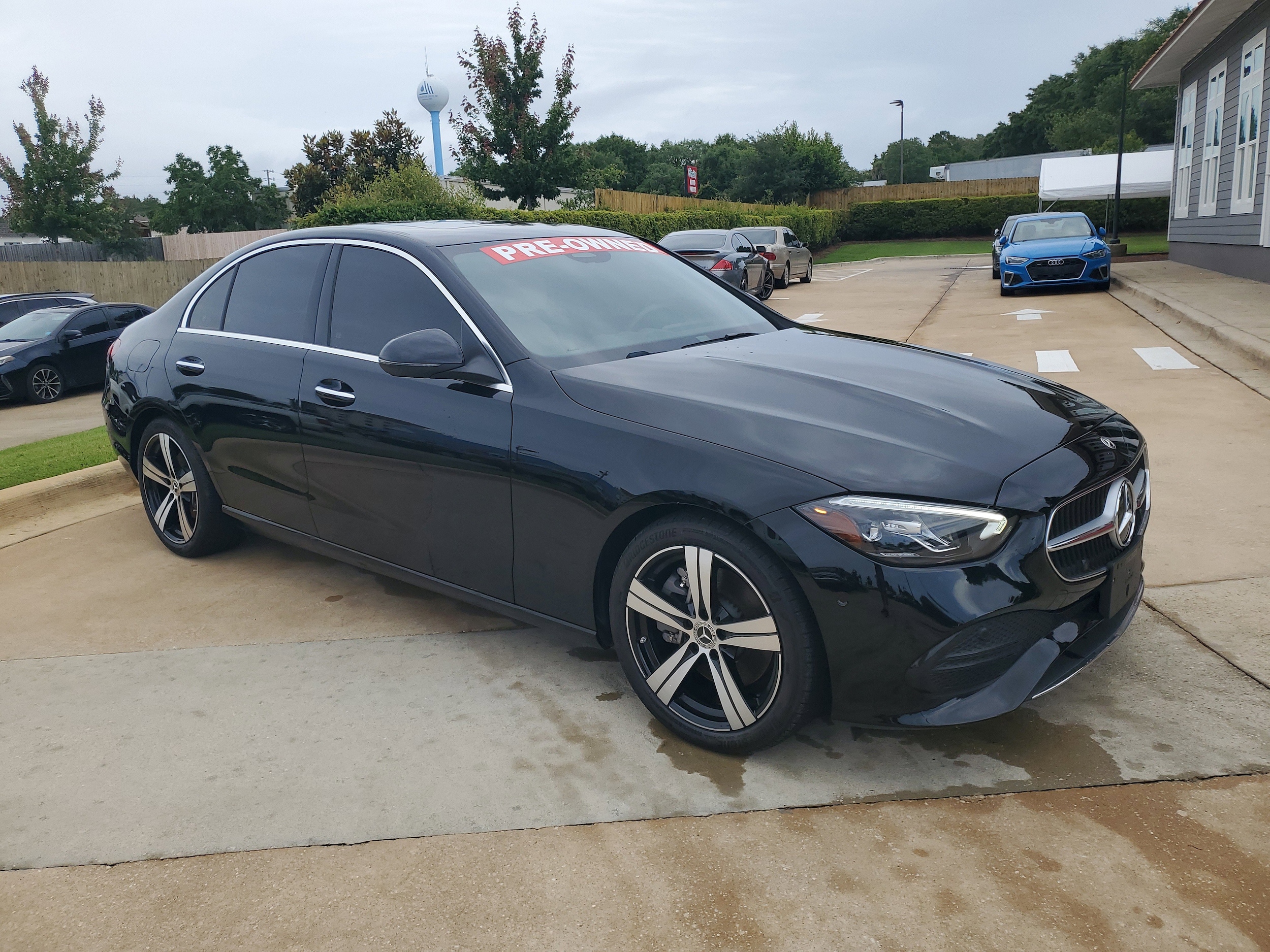 2025 Mercedes-Benz C-Class Sedan C 300 - Photo 8
