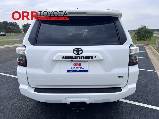 2023 Toyota 4Runner SR5 Premium photo 4