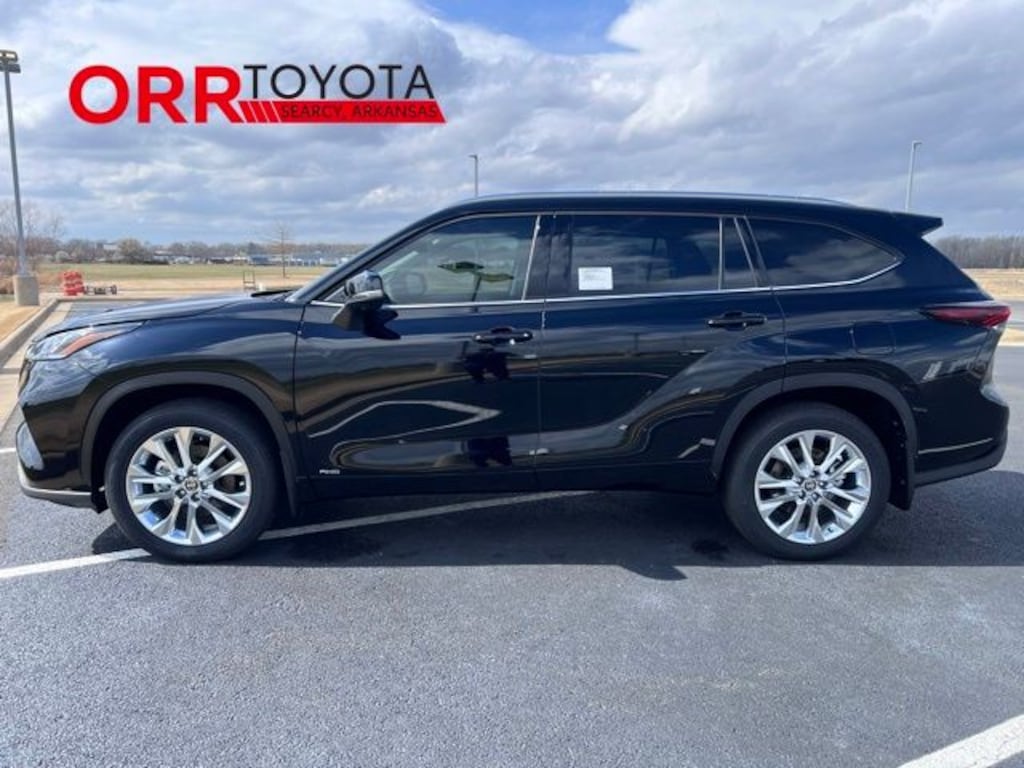 New 2026 Toyota Highlander Hybrid Limited SUV