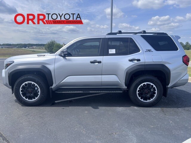 2025 Toyota 4Runner TRD Premium photo 2