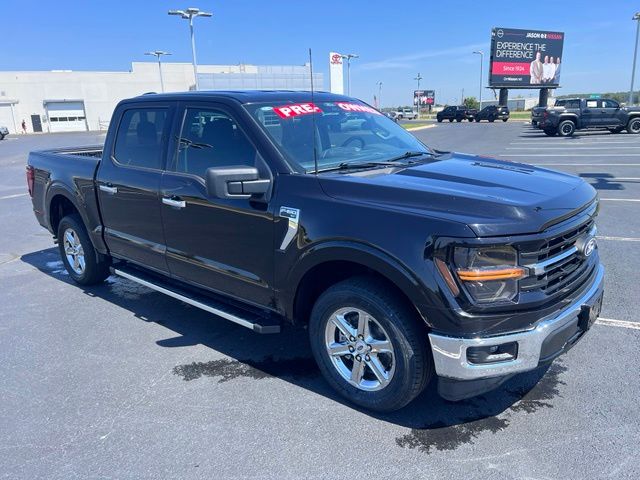 2025 Ford F-150 XLT - Photo 12
