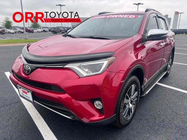 2017 Toyota RAV4 XLE's photo