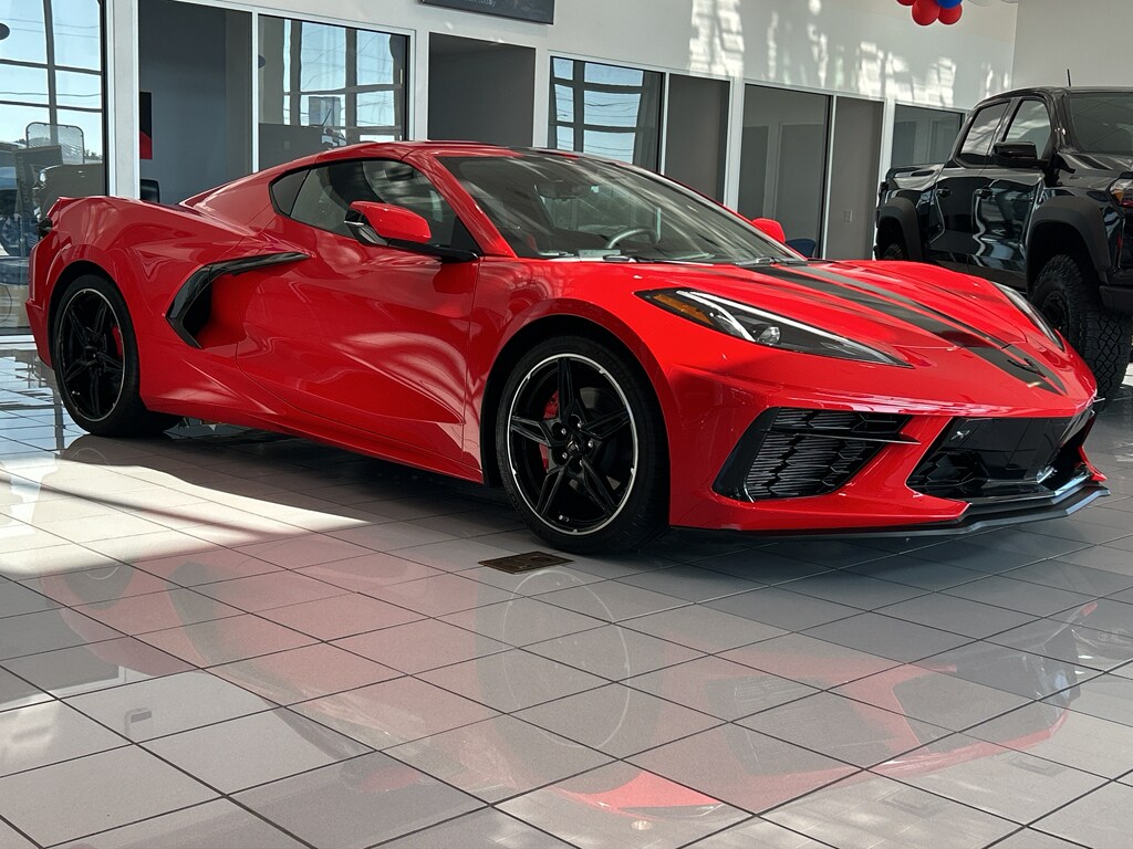 2024 Chevrolet Corvette 2LT photo 4