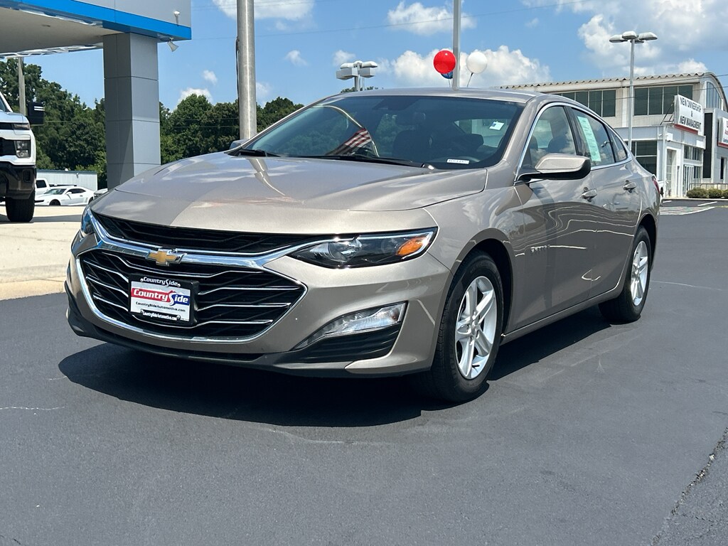 2024 Chevrolet Malibu 1LT photo 4