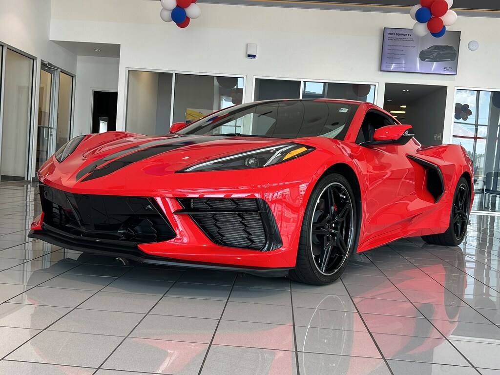 2024 Chevrolet Corvette 2LT photo 3