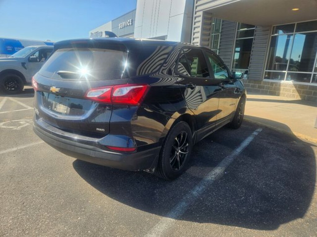 Used 2020 Chevrolet Equinox LS SUV