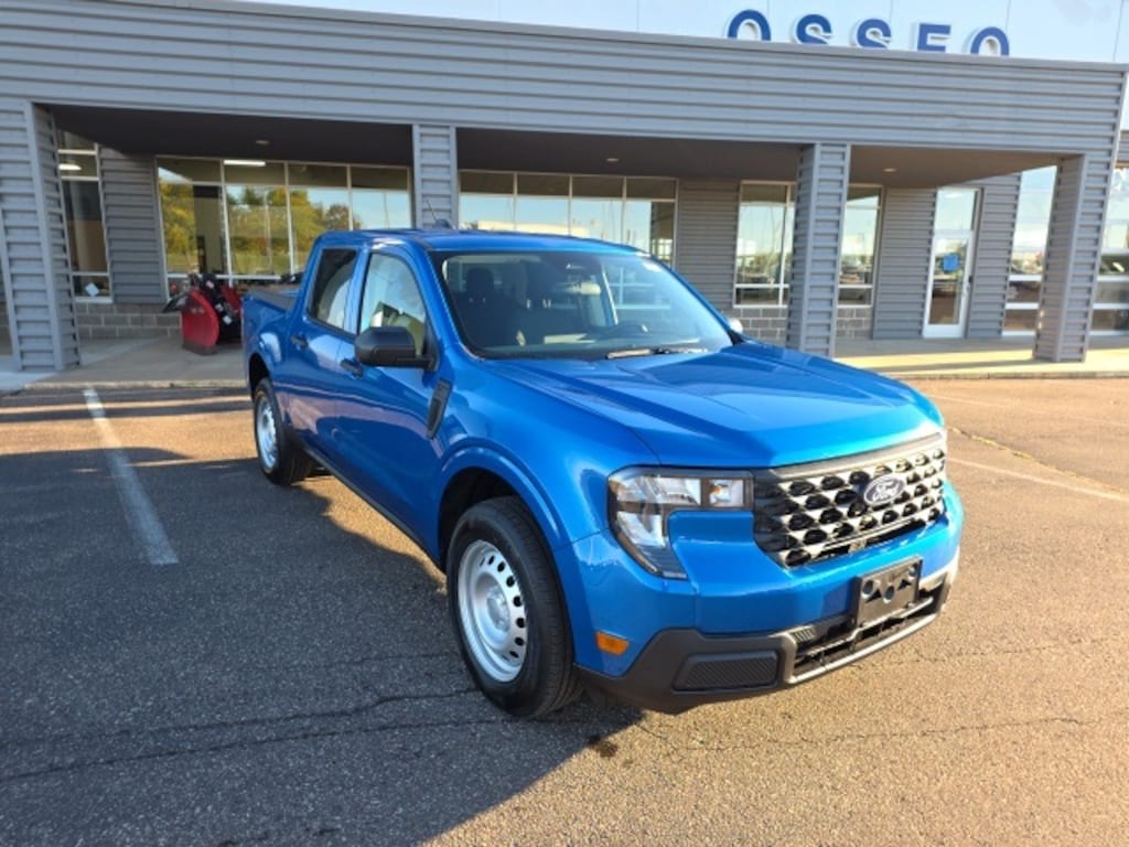 New 2025 Ford Maverick XL Truck SuperCrew