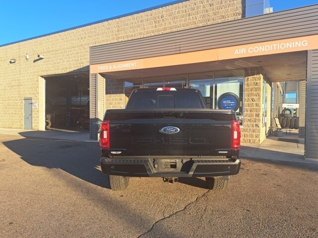 2022 Ford F-150 XLT photo 2