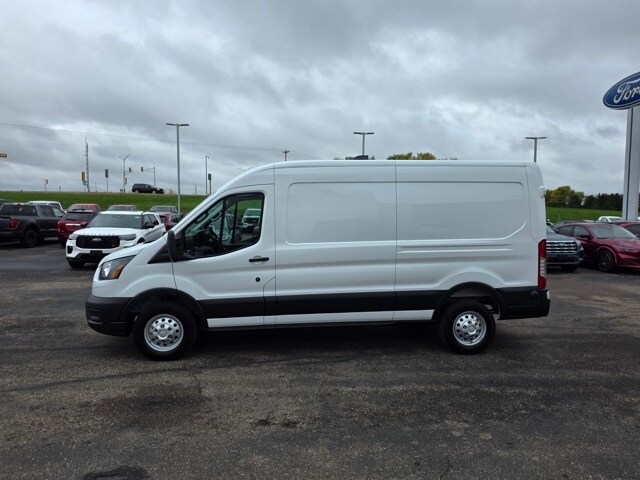 2026 Ford Transit photo 2