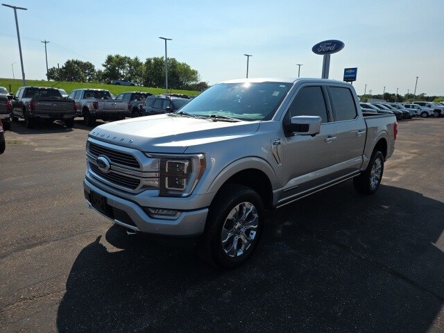 2022 Ford F-150 Limited photo 3