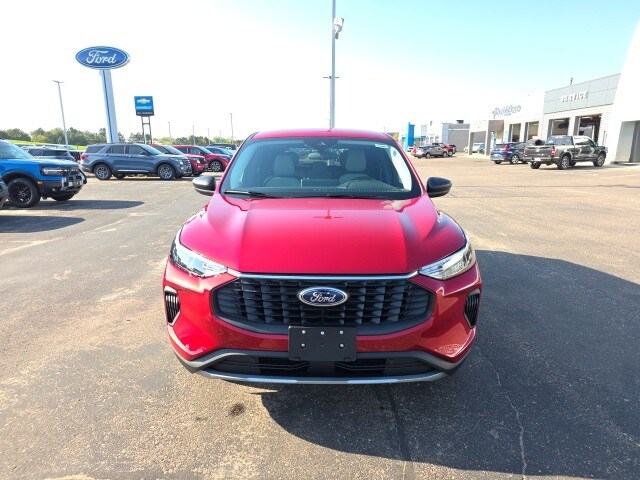 2026 Ford Escape Active photo 2