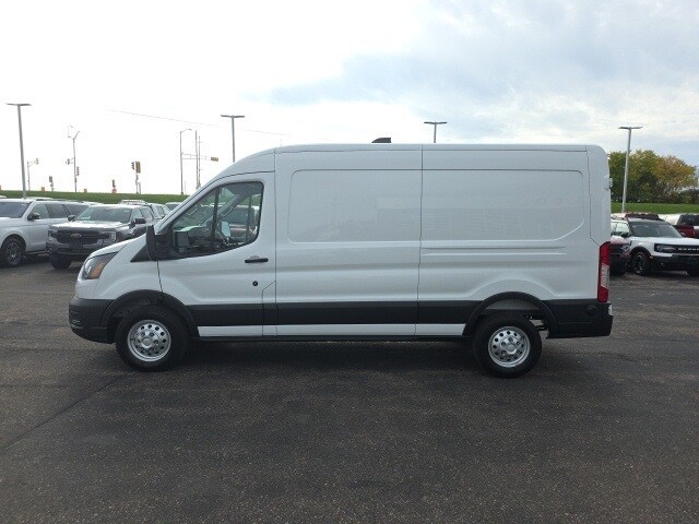 2026 Ford Transit photo 3