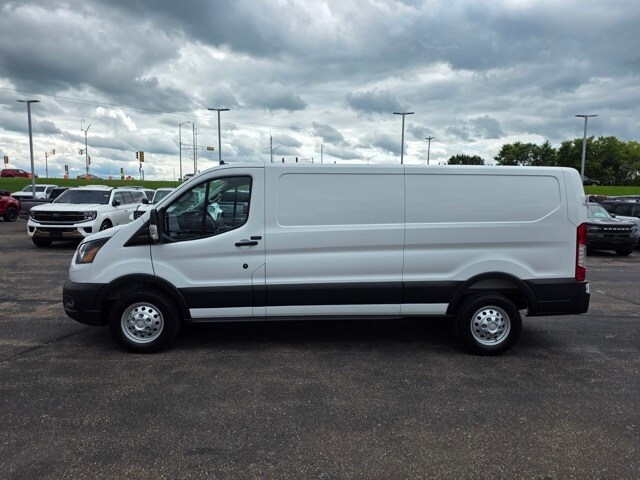 2025 Ford Transit photo 3