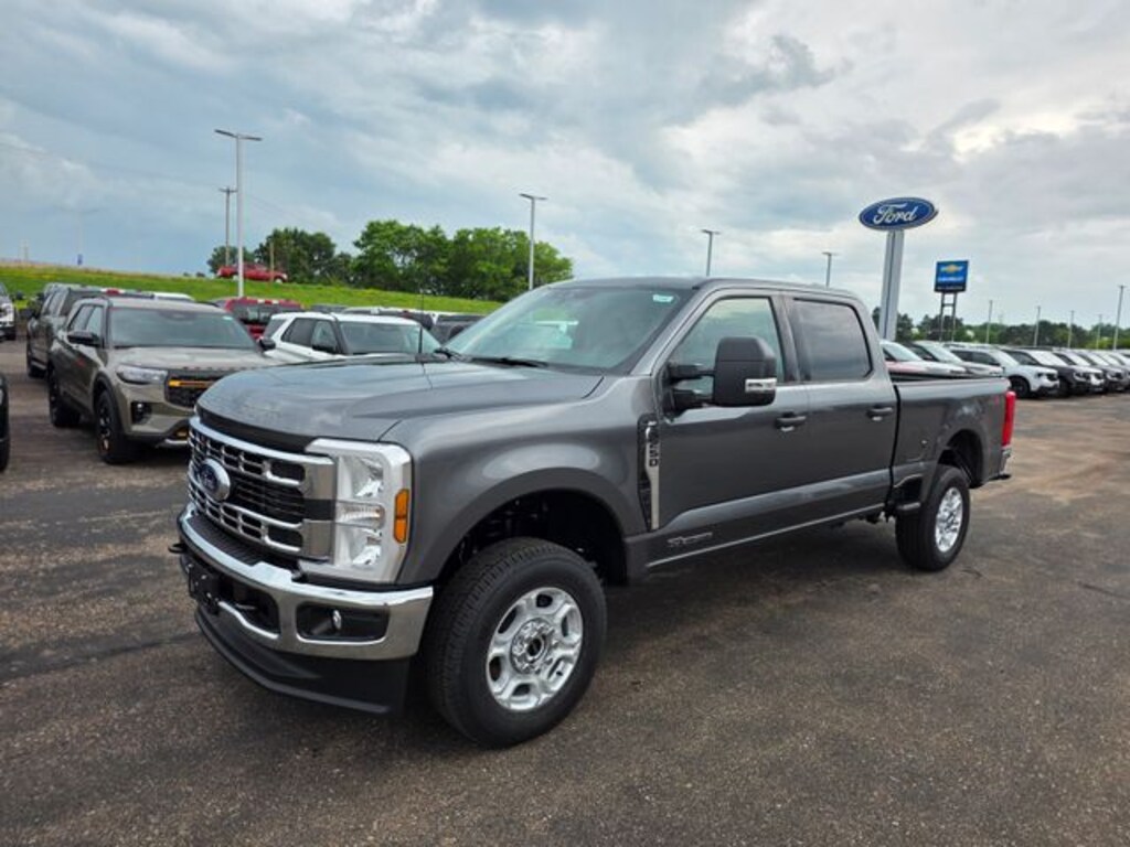 New 2026 Ford F-250 Truck Crew Cab