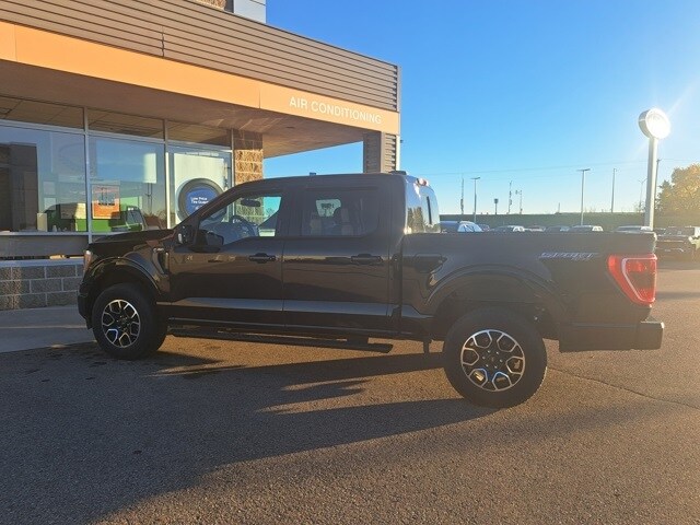 2022 Ford F-150 XLT photo 3