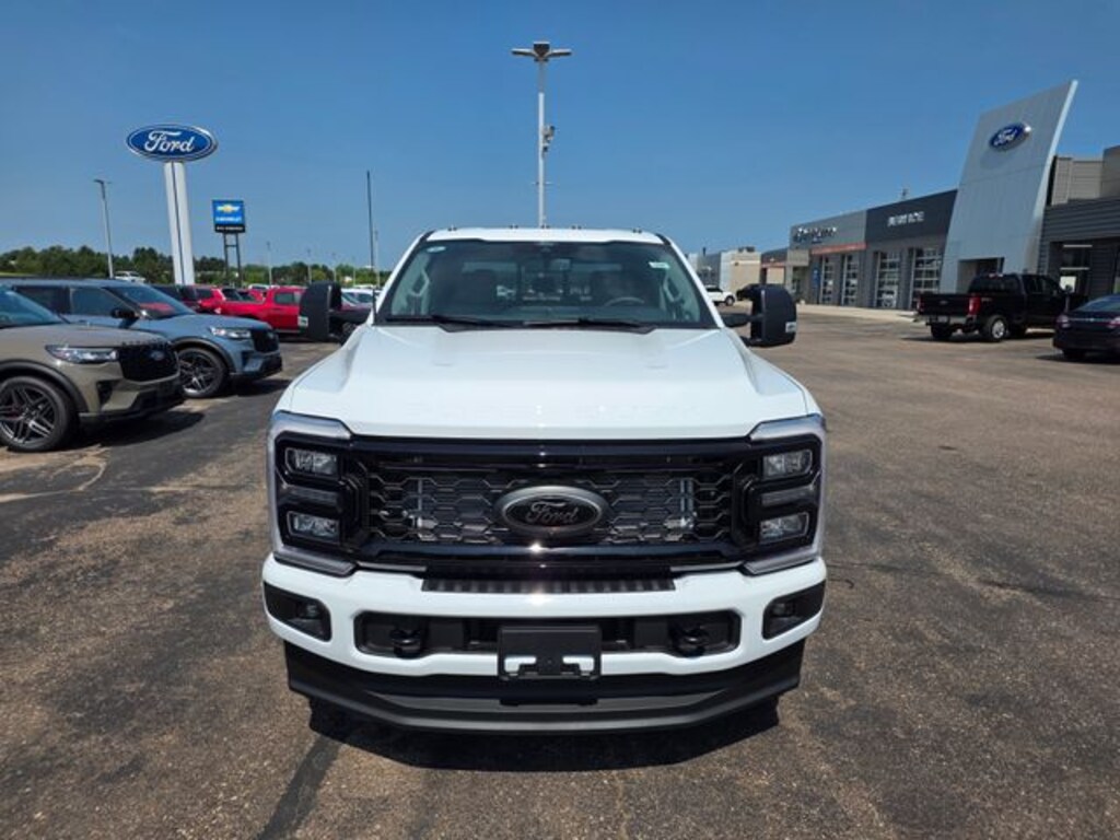 New 2026 Ford F-350 Truck Crew Cab