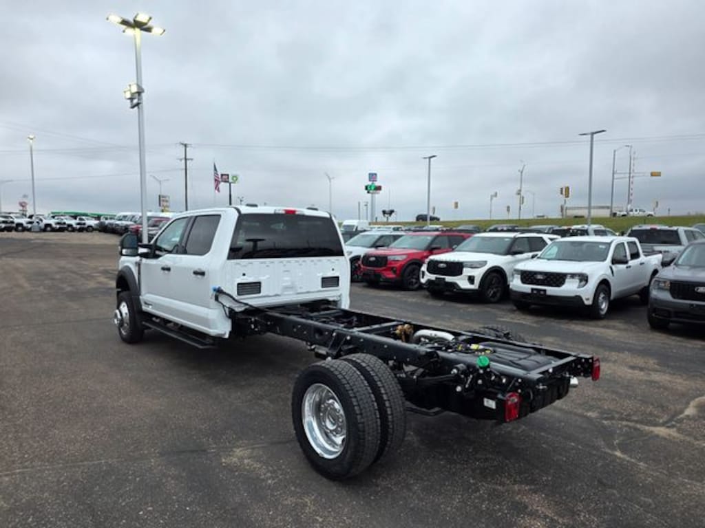 New 2026 Ford F-550 Chassis Truck Crew Cab