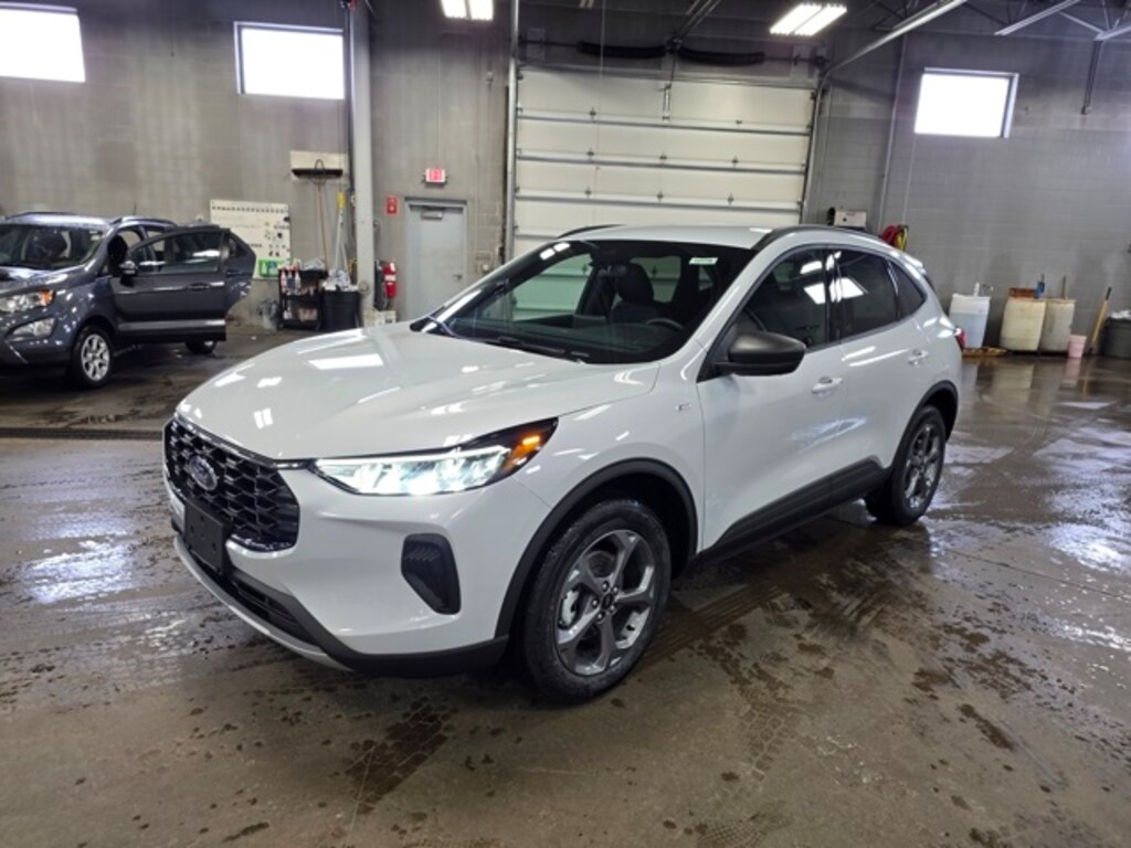 New 2026 Ford Escape ST-Line SUV
