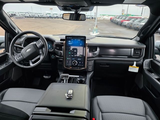 2025 Ford F-150 Lightning Lariat - Photo 12